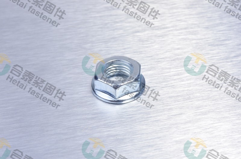 起发电机螺钉29